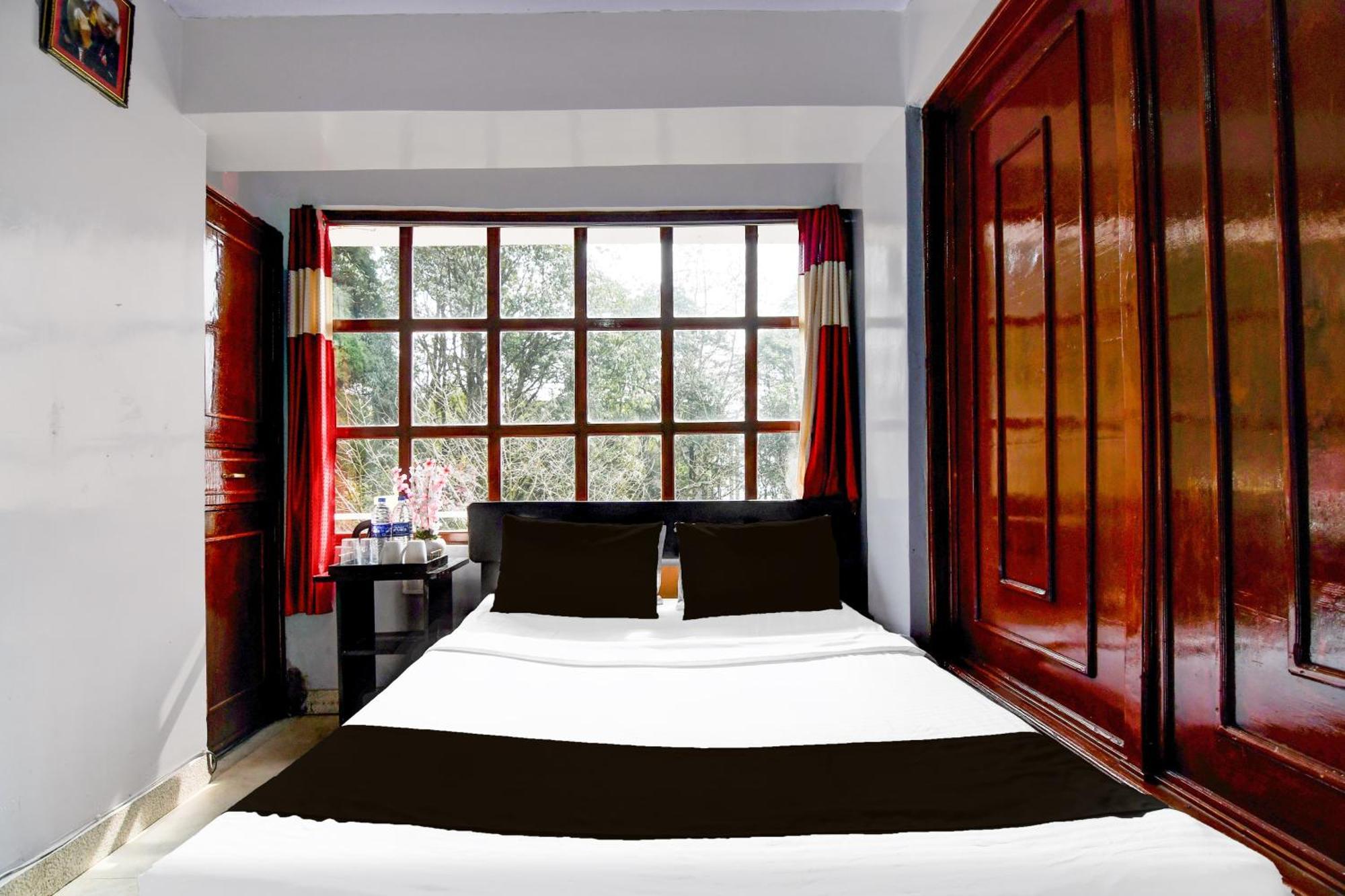 Super Hotel O Ghoom Formerly Aps Homestay Ghum Eksteriør bilde